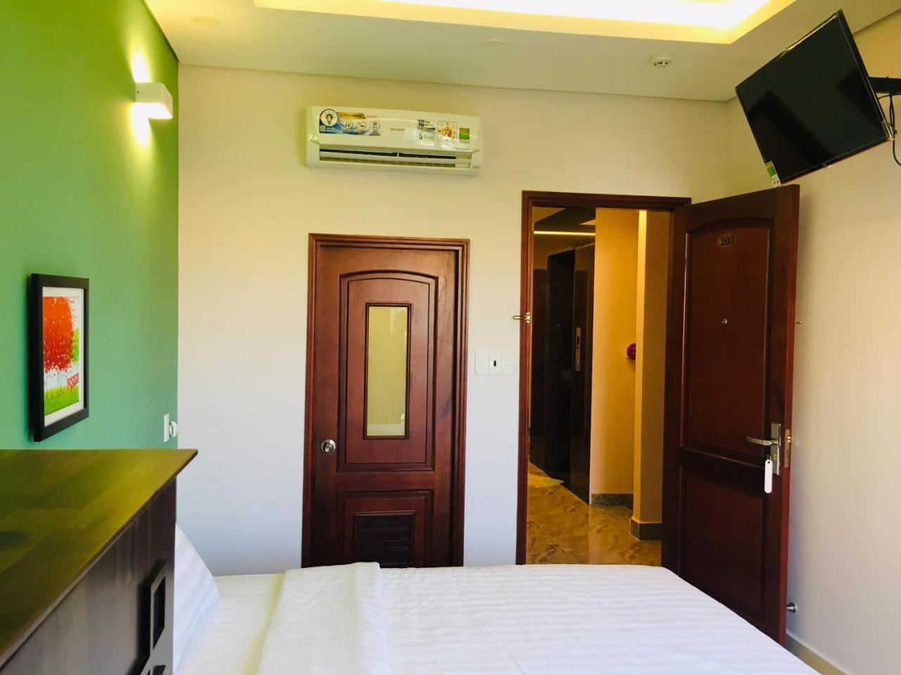 สปริง โฮเต็ล Hotel Thu Dau Mot ภายนอก รูปภาพ